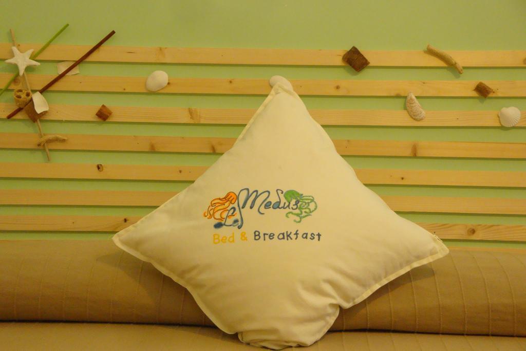 B&B Le Meduse ฟิวมิชีโน ภายนอก รูปภาพ