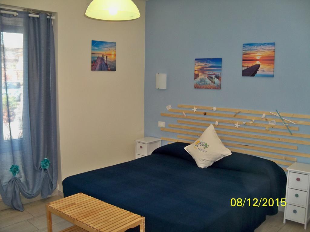 B&B Le Meduse ฟิวมิชีโน ห้อง รูปภาพ