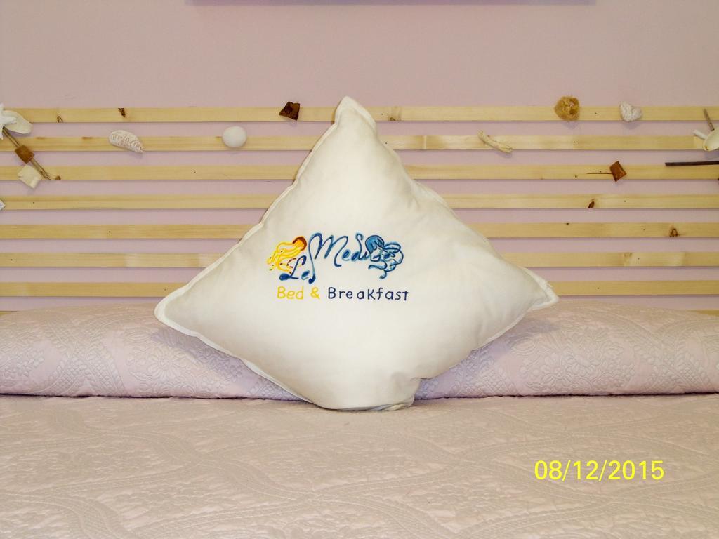 B&B Le Meduse ฟิวมิชีโน ห้อง รูปภาพ